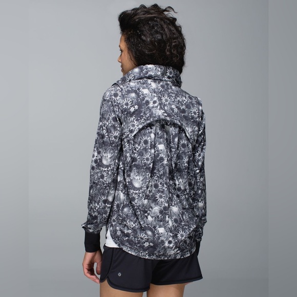 lululemon athletica Jackets & Blazers - Lululemon Bring Back The Track Jacket